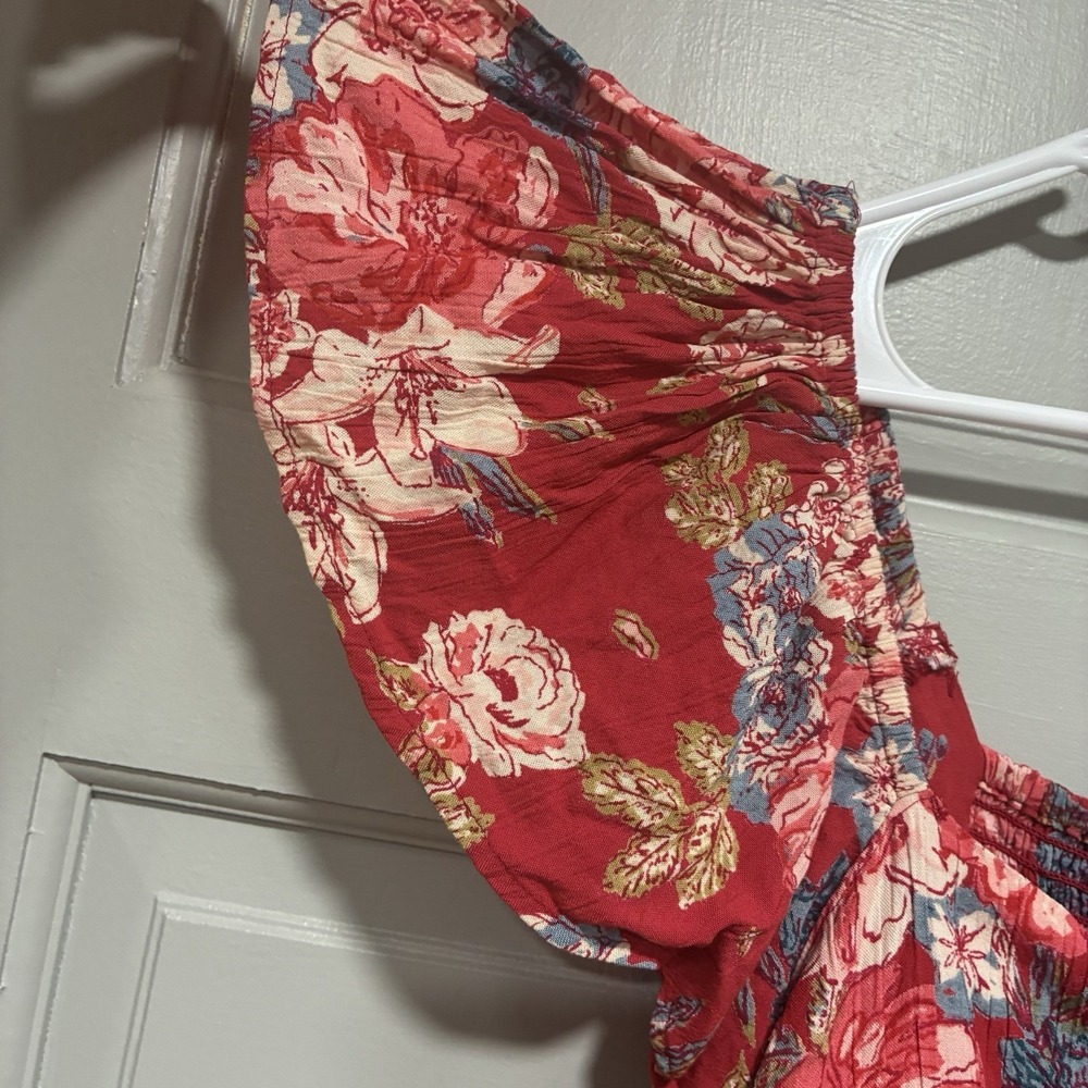 Magnolia Boutique Floral Babydoll Top Womens‎ Medium Red Boho v-neck  Casual - Picture 4 of 12